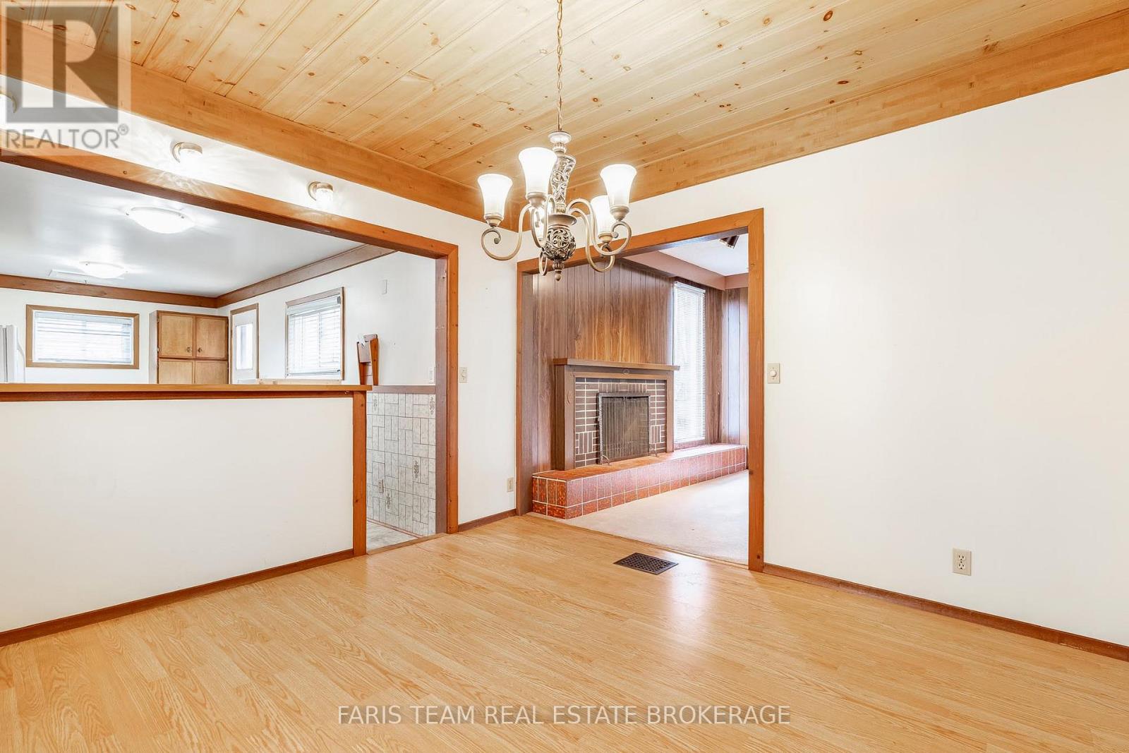 175 Mary Street, Orillia, Ontario  L3V 3E5 - Photo 12 - S12553944