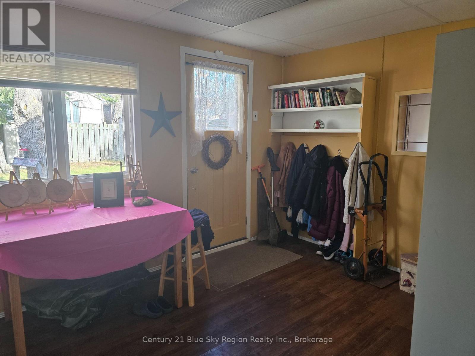 376 Albert Avenue, North Bay, Ontario  P1B 7J9 - Photo 11 - X12553998