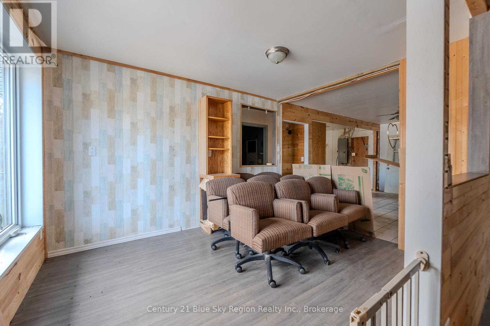 130 Gagnon Street, Bonfield, Ontario  P0H 1E0 - Photo 12 - X12554020