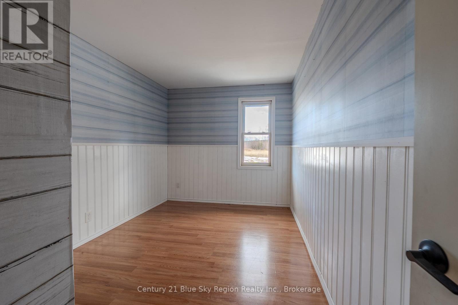 130 Gagnon Street, Bonfield, Ontario  P0H 1E0 - Photo 13 - X12554020