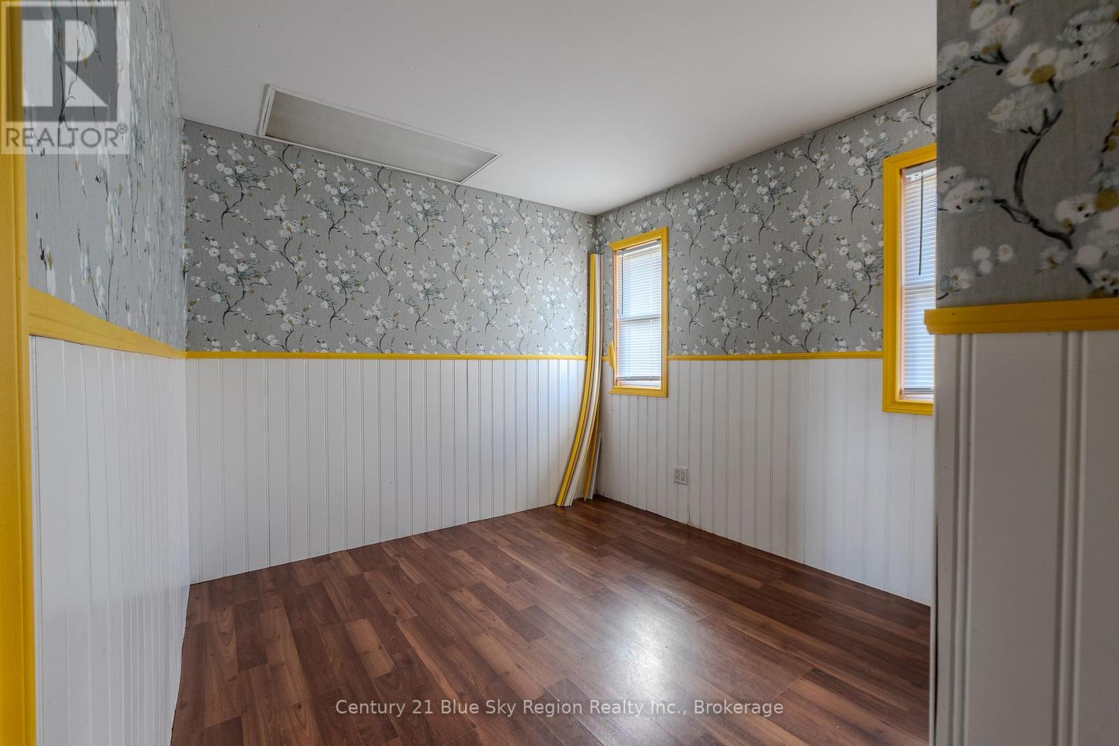 130 Gagnon Street, Bonfield, Ontario  P0H 1E0 - Photo 15 - X12554020