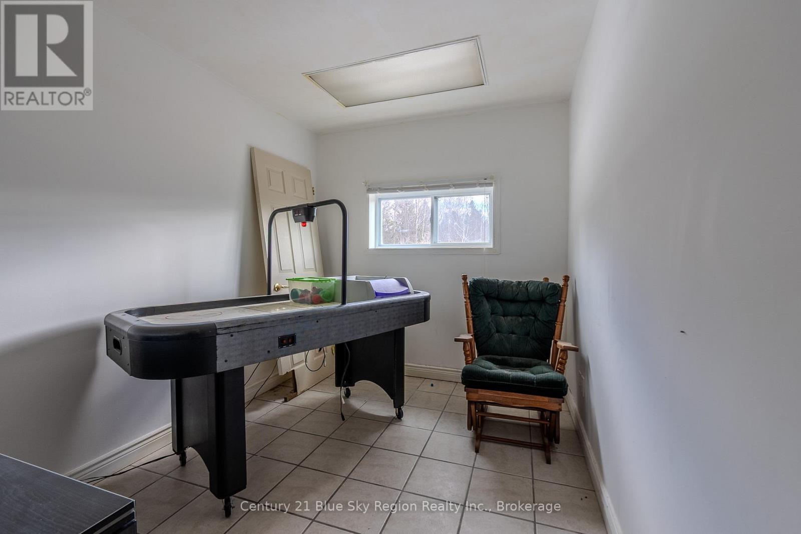 130 Gagnon Street, Bonfield, Ontario  P0H 1E0 - Photo 19 - X12554020