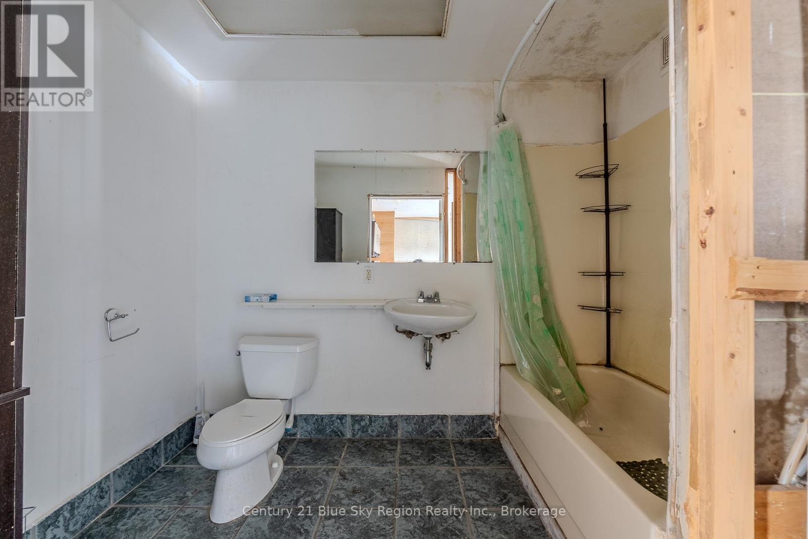 130 Gagnon Street, Bonfield, Ontario  P0H 1E0 - Photo 20 - X12554020