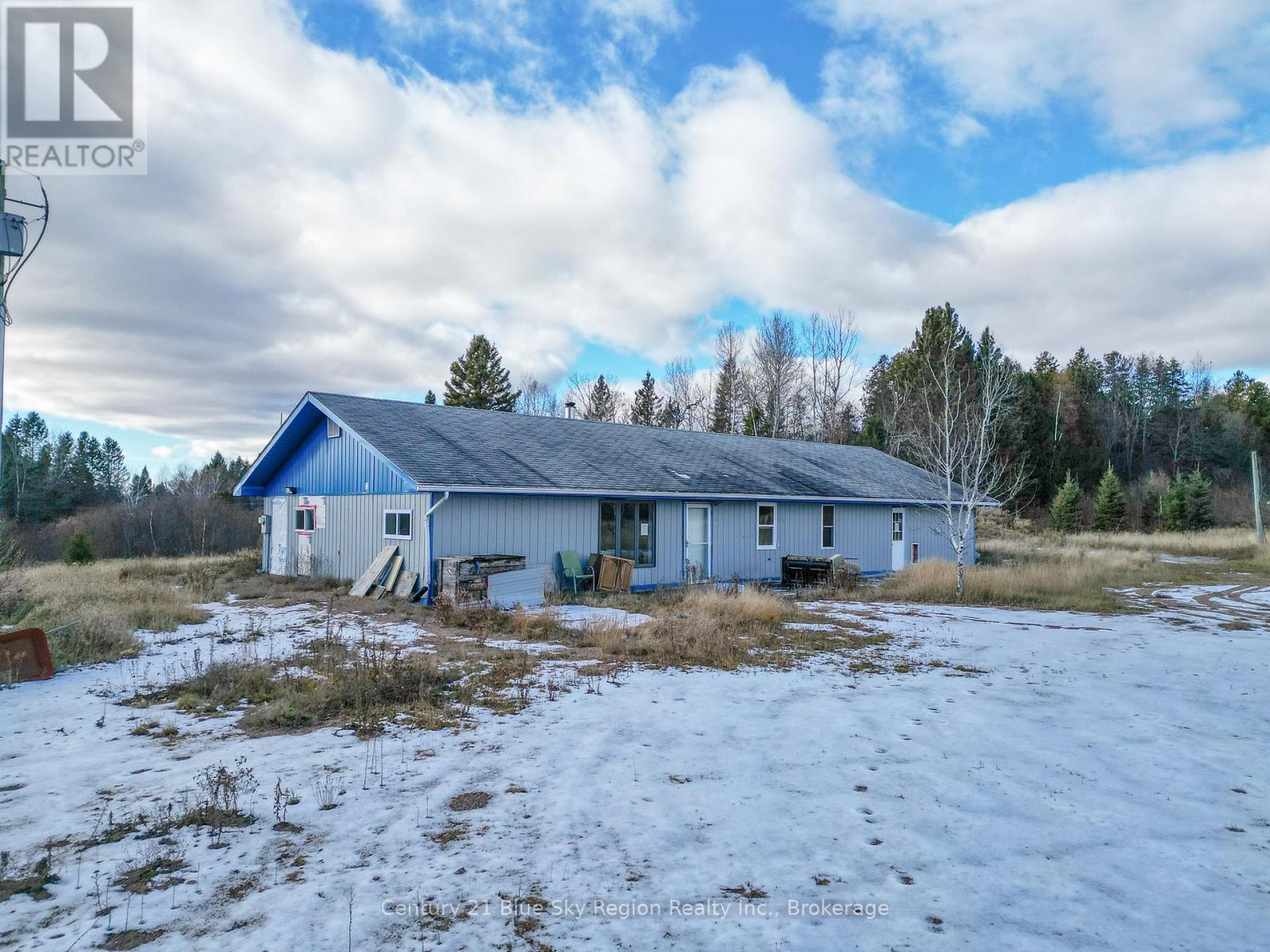 130 Gagnon Street, Bonfield, Ontario  P0H 1E0 - Photo 3 - X12554020