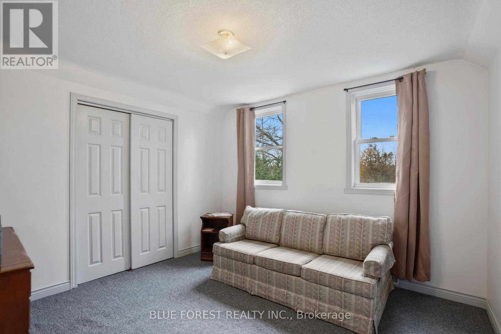 210 Jane Street, West Elgin, Ontario  N0L 2C0 - Photo 27 - X12553886