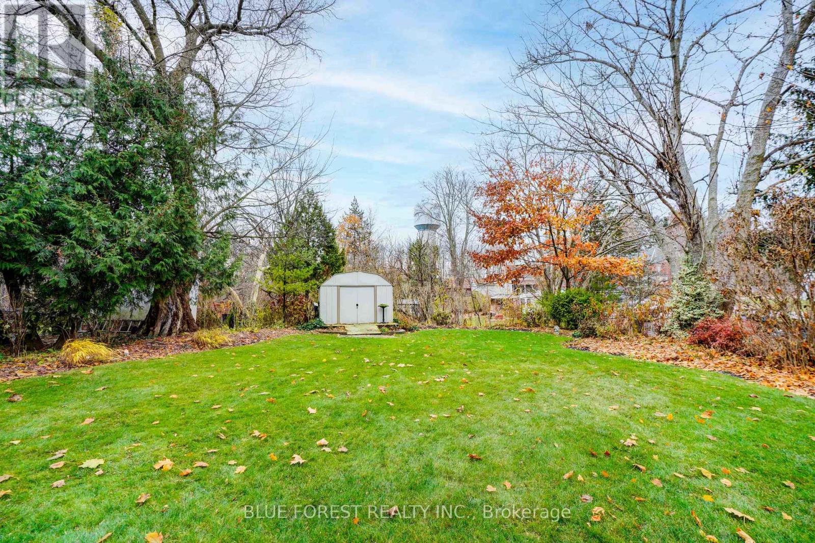 210 Jane Street, West Elgin, Ontario  N0L 2C0 - Photo 37 - X12553886