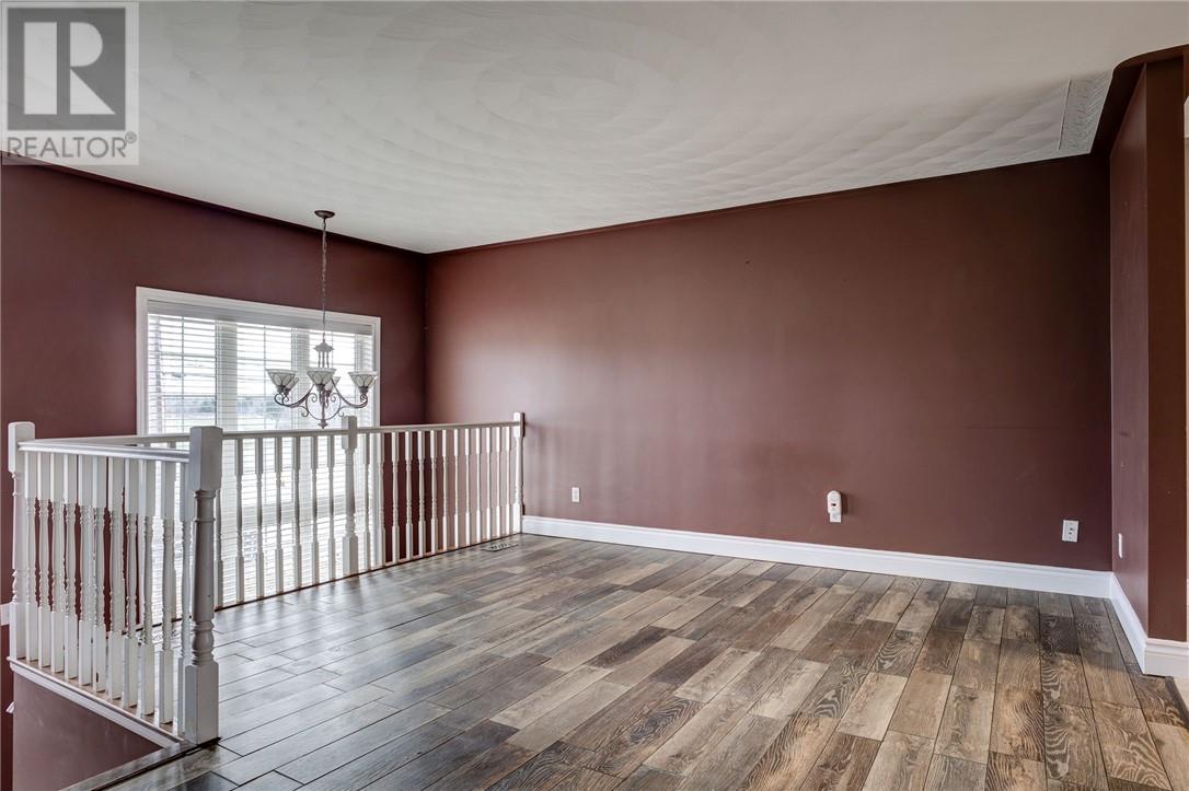 4153 Elmview, Hanmer, Ontario  P3P 1R9 - Photo 5 - 2125677