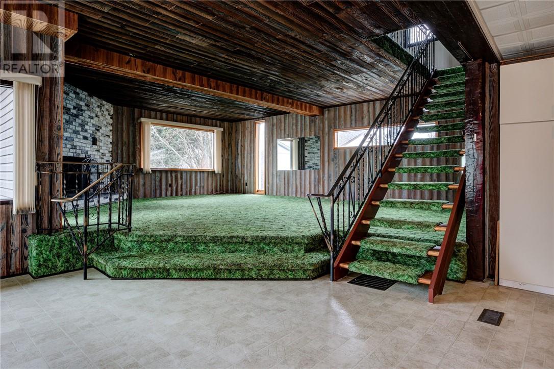 2360 Lebel Street, Sudbury, Ontario  P3A 2E3 - Photo 8 - 2125605