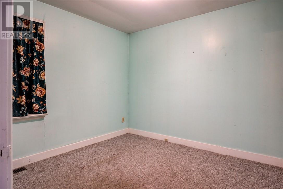 2360 Lebel Street, Sudbury, Ontario  P3A 2E3 - Photo 9 - 2125605