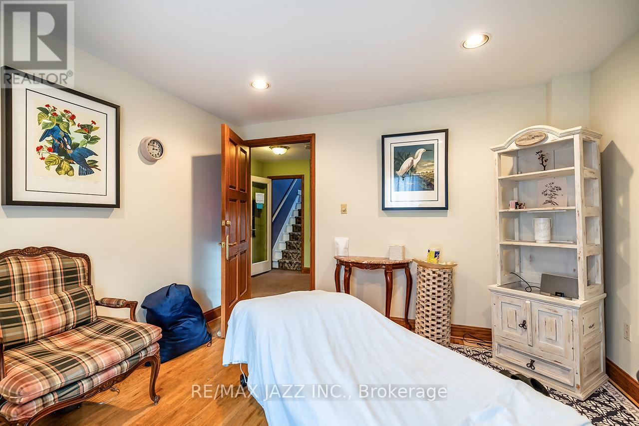 231 King Street E, Oshawa, Ontario  L1H 1C5 - Photo 14 - E12554136