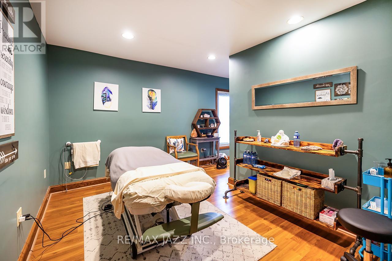 231 King Street E, Oshawa, Ontario  L1H 1C5 - Photo 16 - E12554136