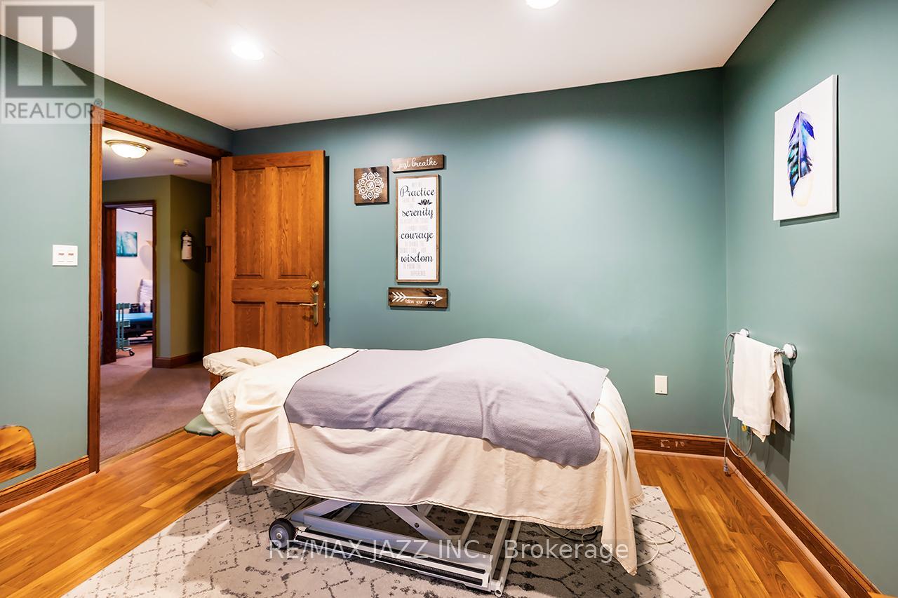 231 King Street E, Oshawa, Ontario  L1H 1C5 - Photo 17 - E12554136