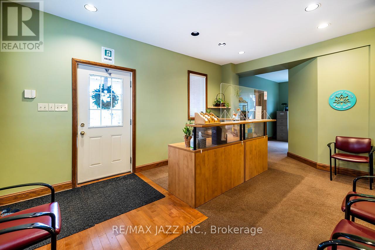 231 King Street E, Oshawa, Ontario  L1H 1C5 - Photo 9 - E12554136