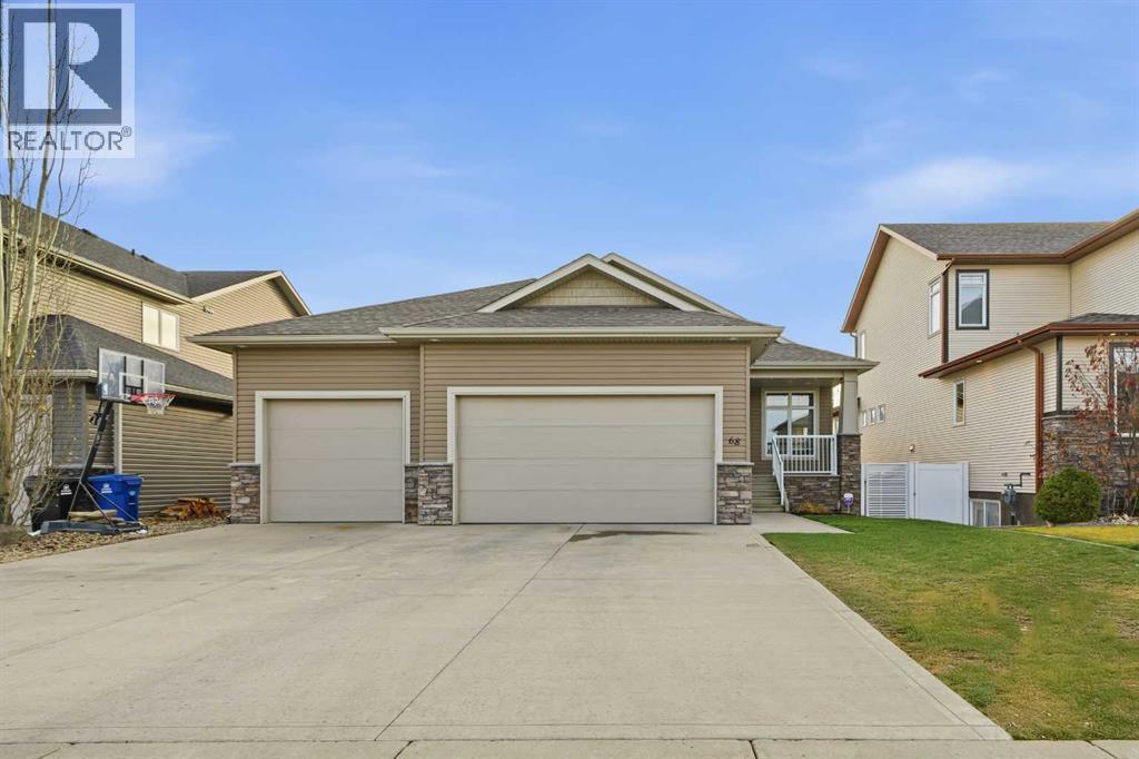 68 Cyprus Road, Blackfalds, Alberta  T4M 0C5 - Photo 2 - A2270263
