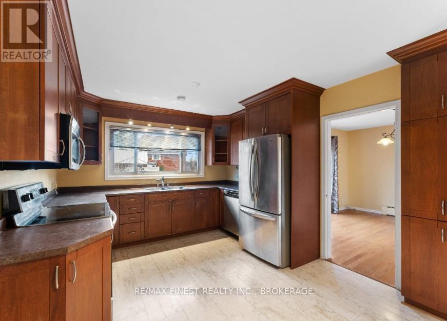 14 Machar Place, Kingston, Ontario  K7M 1L6 - Photo 14 - X12553990