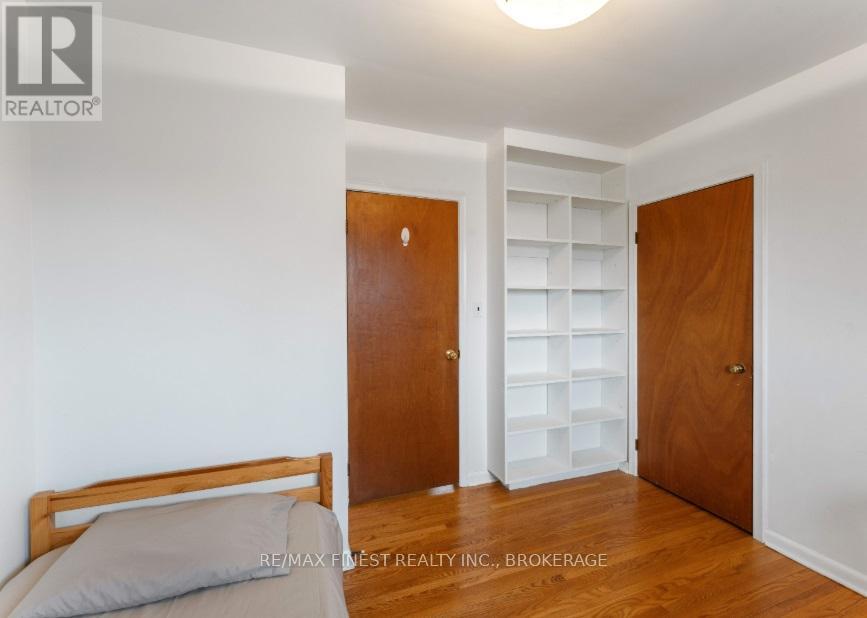 14 Machar Place, Kingston, Ontario  K7M 1L6 - Photo 24 - X12553990