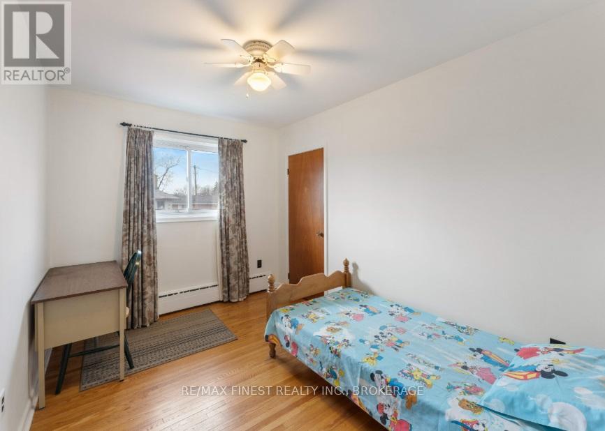 14 Machar Place, Kingston, Ontario  K7M 1L6 - Photo 25 - X12553990