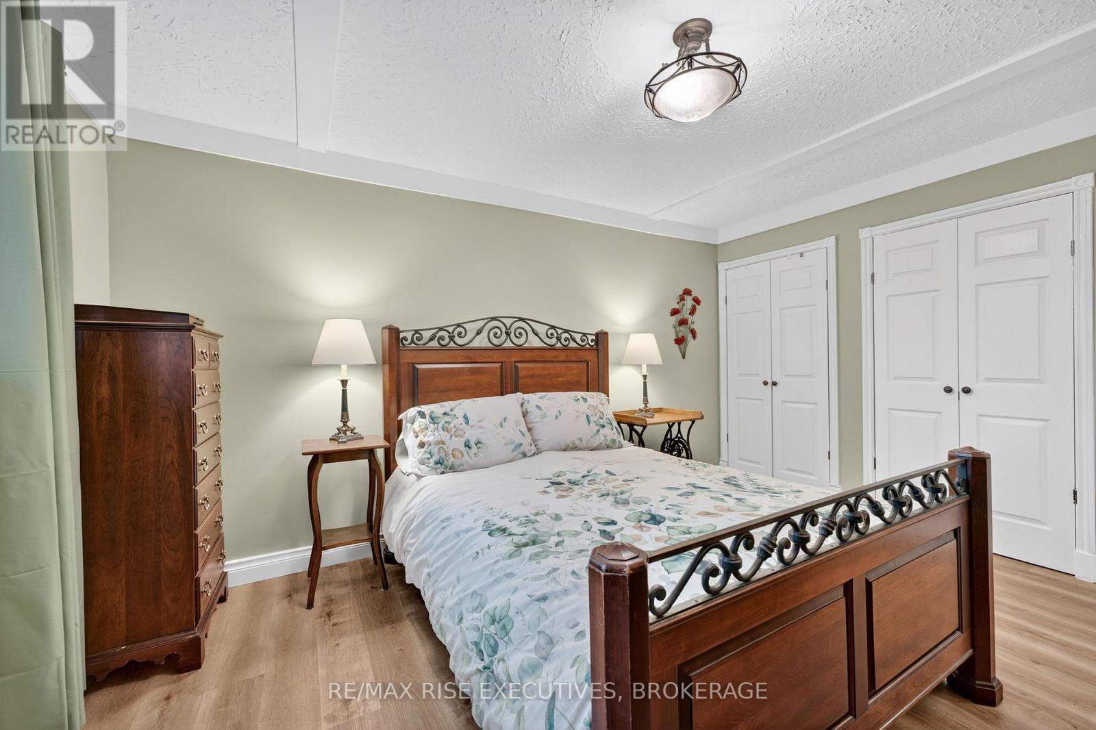 990 Woodbine Road, Kingston, Ontario  K7P 2X5 - Photo 10 - X12554124