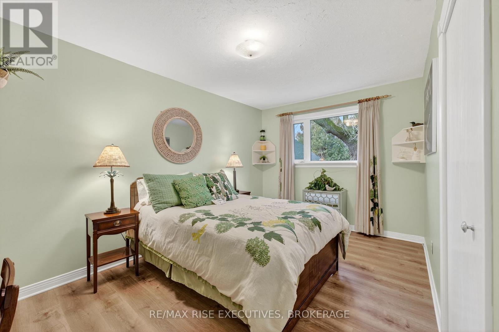 990 Woodbine Road, Kingston, Ontario  K7P 2X5 - Photo 13 - X12554124