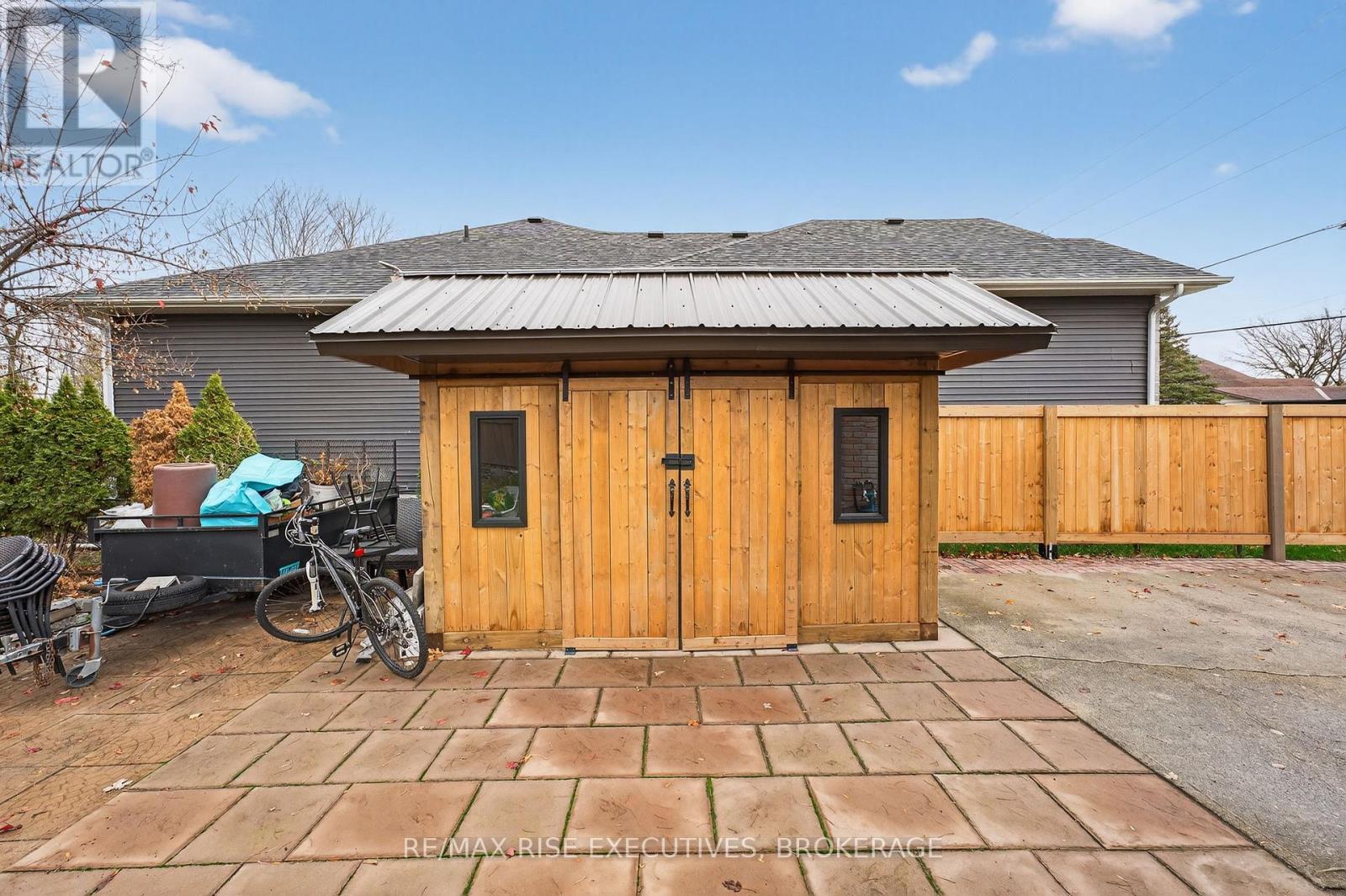 990 Woodbine Road, Kingston, Ontario  K7P 2X5 - Photo 27 - X12554124