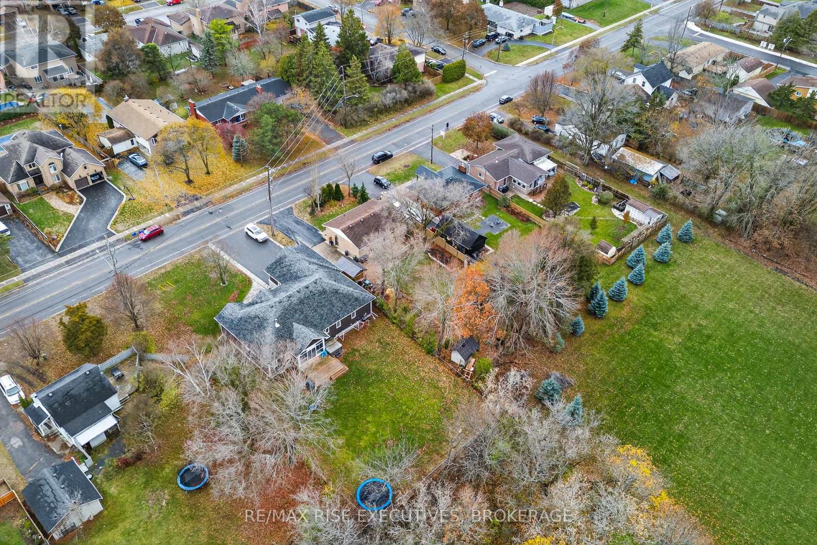 990 Woodbine Road, Kingston, Ontario  K7P 2X5 - Photo 28 - X12554124