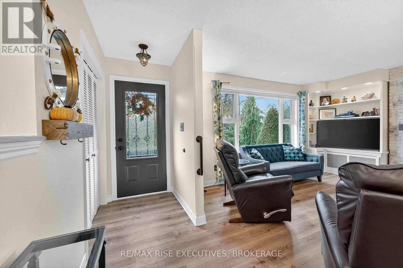 990 Woodbine Road, Kingston, Ontario  K7P 2X5 - Photo 3 - X12554124