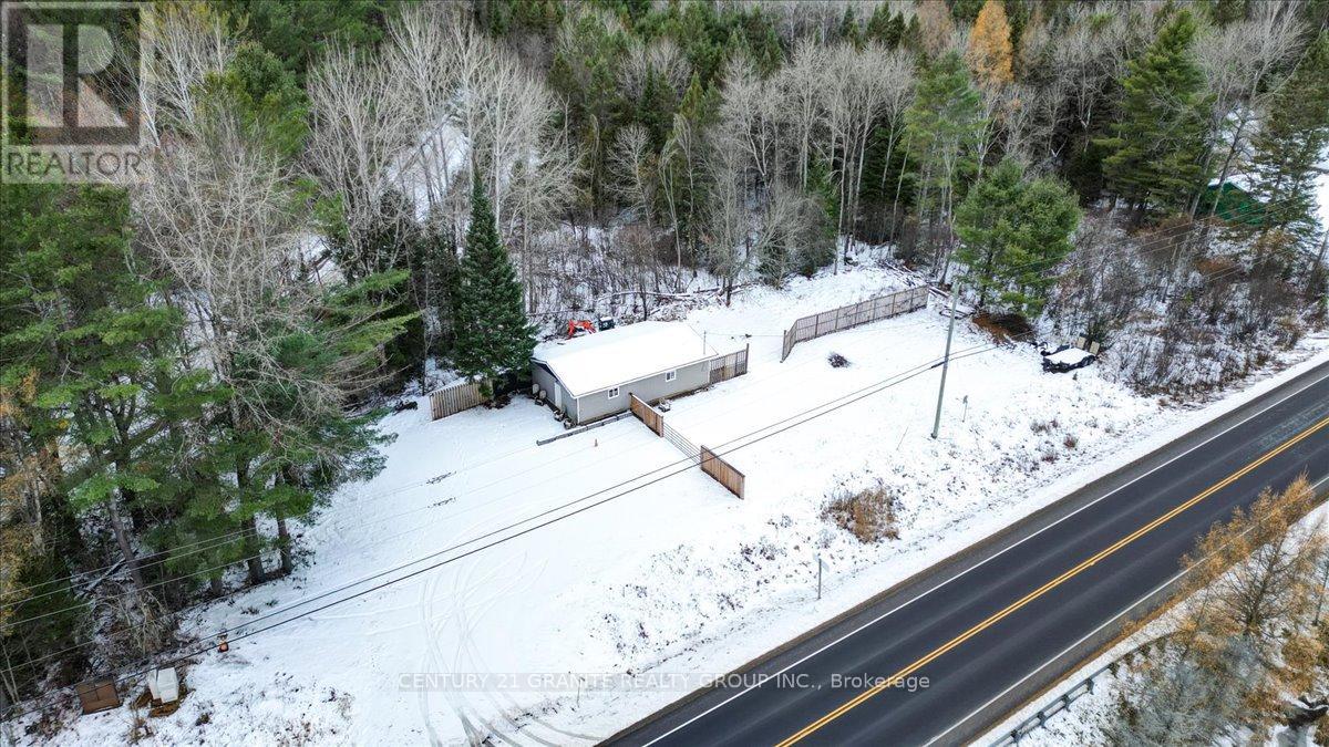 1725 LOOP ROAD, Highlands East, Ontario