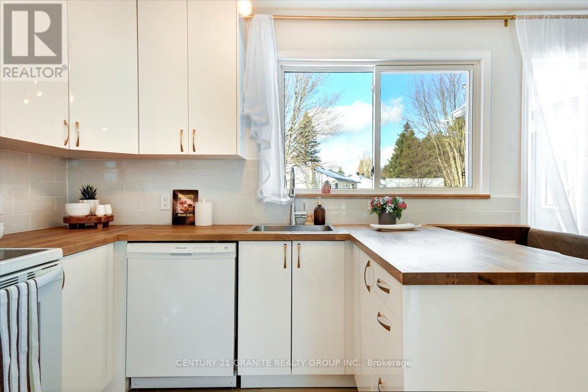 3 Larch Street, Highlands East, Ontario  K0L 1M0 - Photo 18 - X12554058