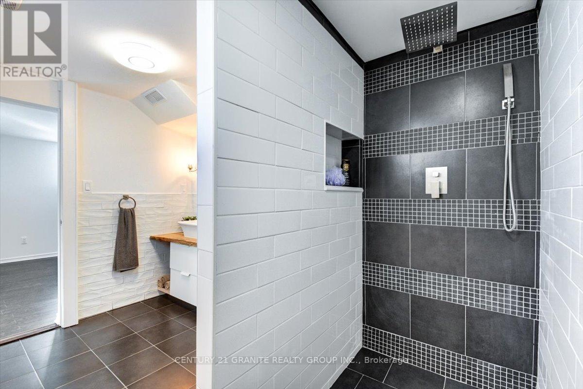 3 Larch Street, Highlands East, Ontario  K0L 1M0 - Photo 24 - X12554058