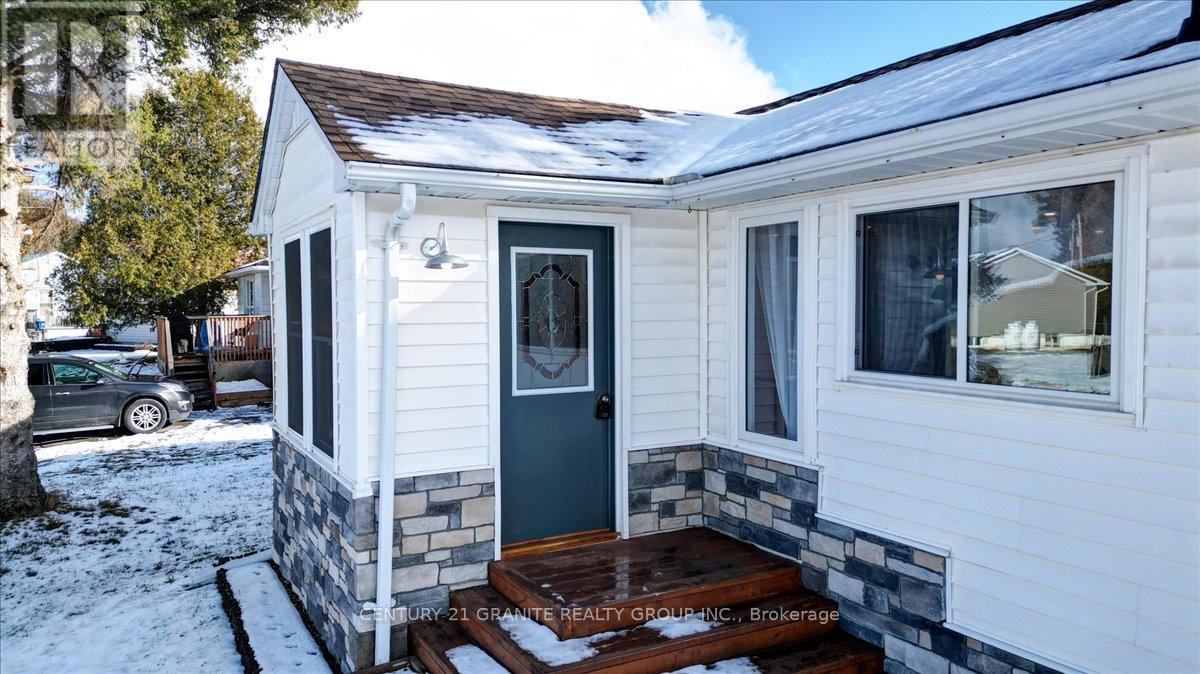 3 Larch Street, Highlands East, Ontario  K0L 1M0 - Photo 4 - X12554058