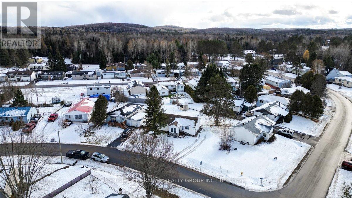 3 Larch Street, Highlands East, Ontario  K0L 1M0 - Photo 42 - X12554058