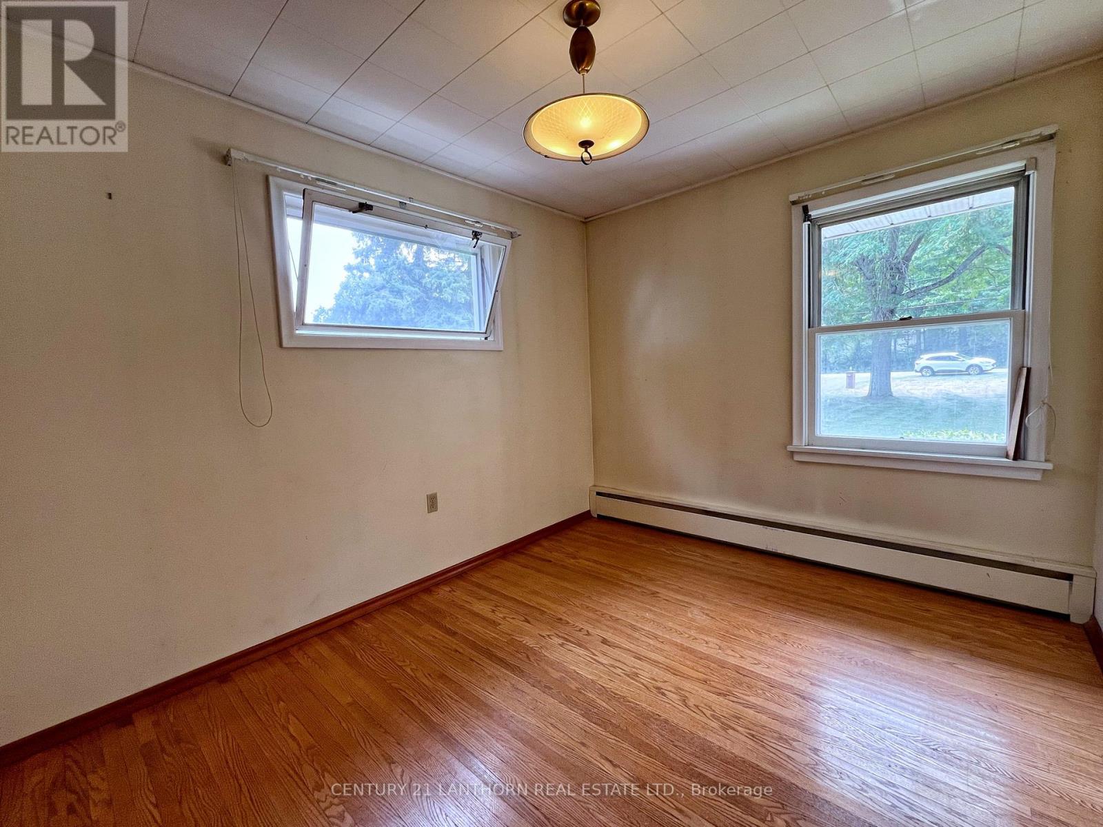 11468 Loyalist Parkway, Prince Edward County, Ontario  K0K 2T0 - Photo 20 - X12554084