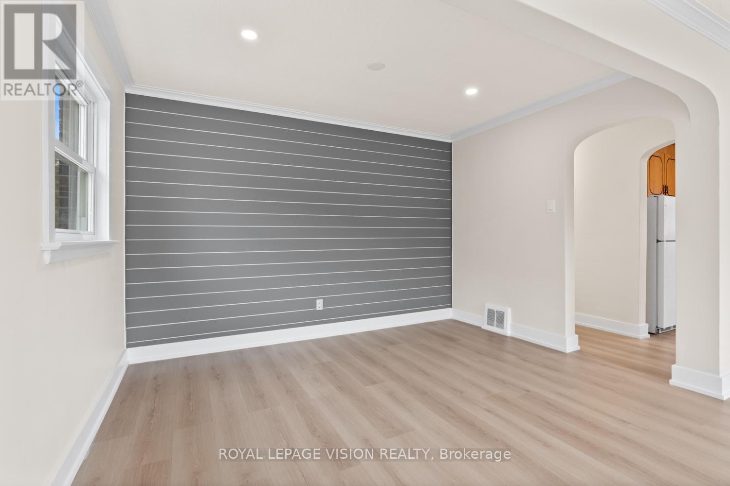 29 Donora Drive, Toronto, Ontario  M4B 1B6 - Photo 14 - E12548370