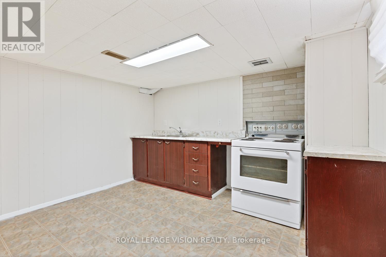 29 Donora Drive, Toronto, Ontario  M4B 1B6 - Photo 29 - E12548370