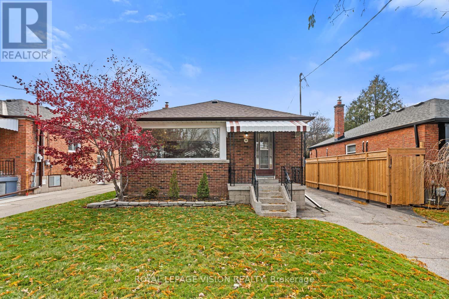 29 Donora Drive, Toronto, Ontario  M4B 1B6 - Photo 39 - E12548370