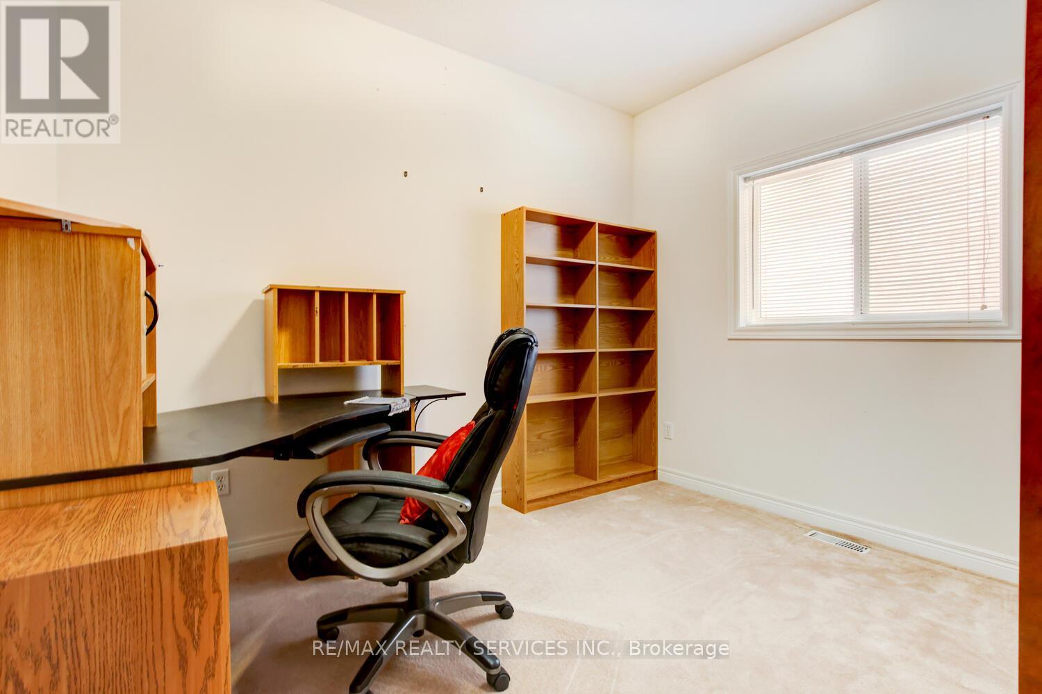 47 Collingwood Avenue, Brampton, Ontario  L7A 1L7 - Photo 27 - W12553832