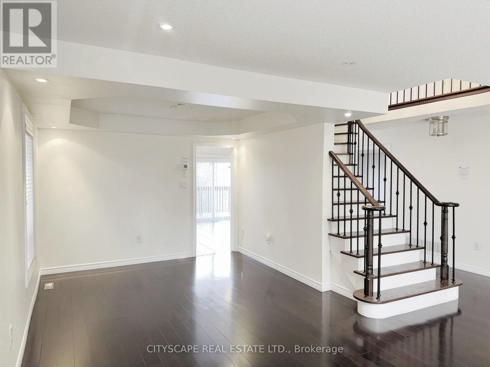 34 Coralreef Crescent, Brampton, Ontario  L6R 2H5 - Photo 10 - W12553854