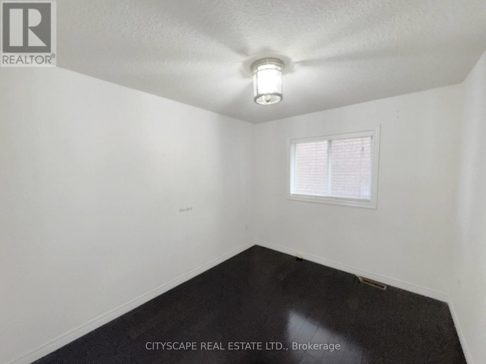 34 Coralreef Crescent, Brampton, Ontario  L6R 2H5 - Photo 21 - W12553854