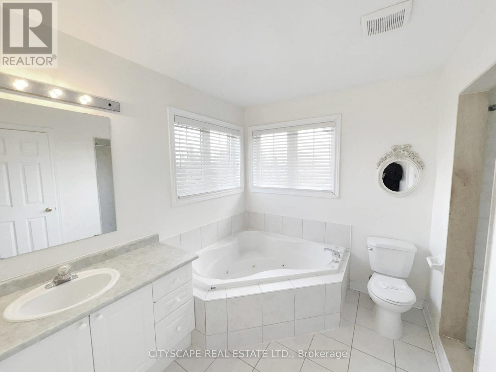 34 Coralreef Crescent, Brampton, Ontario  L6R 2H5 - Photo 27 - W12553854