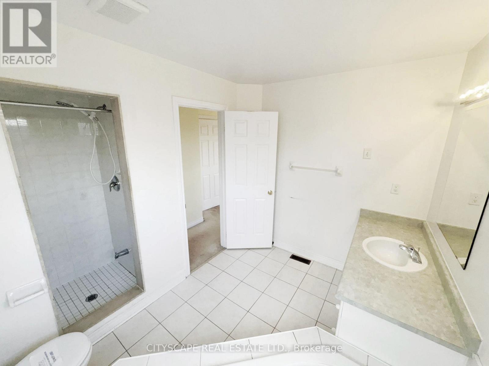 34 Coralreef Crescent, Brampton, Ontario  L6R 2H5 - Photo 28 - W12553854