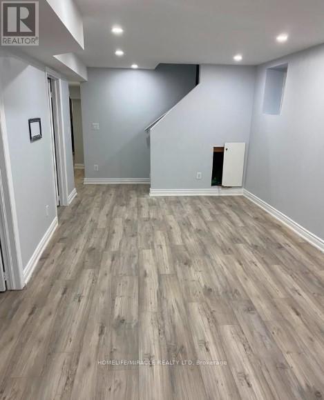 62 Meltwater Crescent, Brampton, Ontario  L6P 3V7 - Photo 2 - W12553914