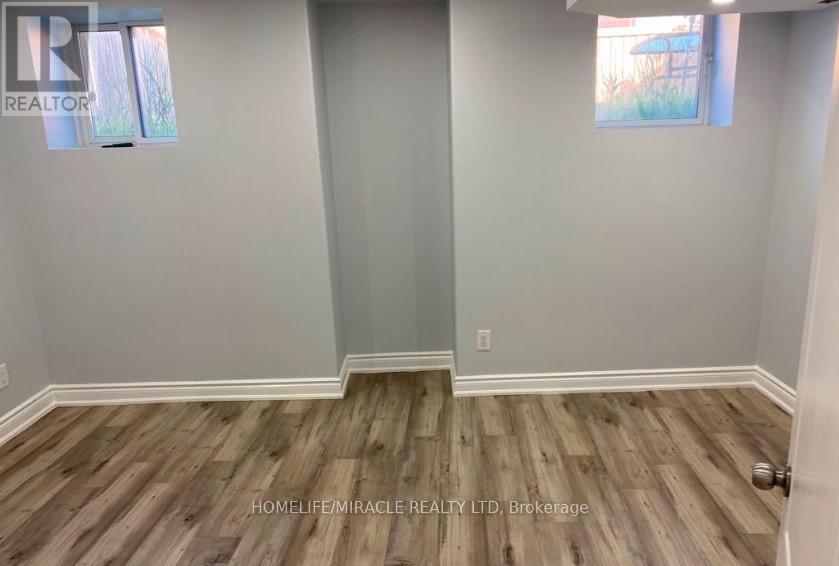 62 Meltwater Crescent, Brampton, Ontario  L6P 3V7 - Photo 5 - W12553914