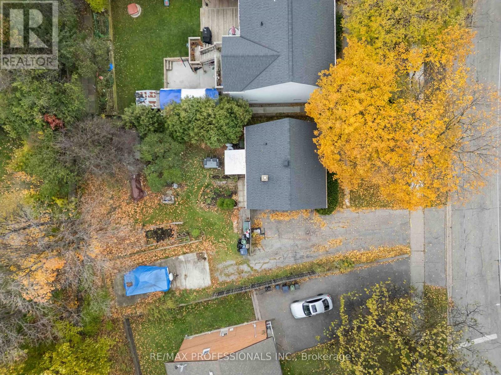 135 Allenby Avenue, Toronto, Ontario  M9W 1T2 - Photo 20 - W12553930