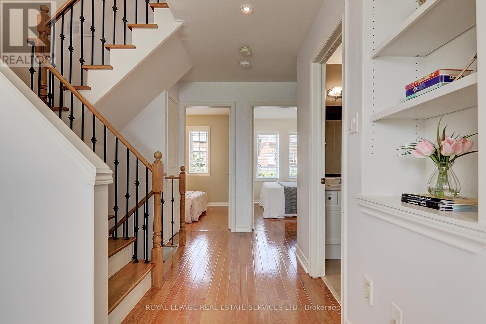 206 Roxton Road, Oakville, Ontario  L6H 6M8 - Photo 20 - W12553942