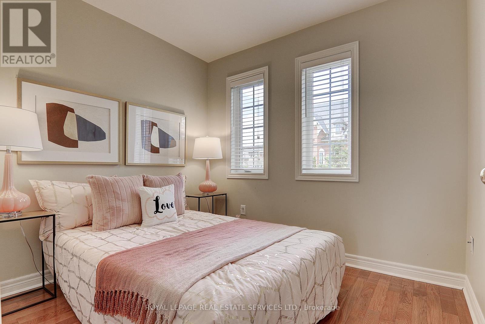 206 Roxton Road, Oakville, Ontario  L6H 6M8 - Photo 23 - W12553942