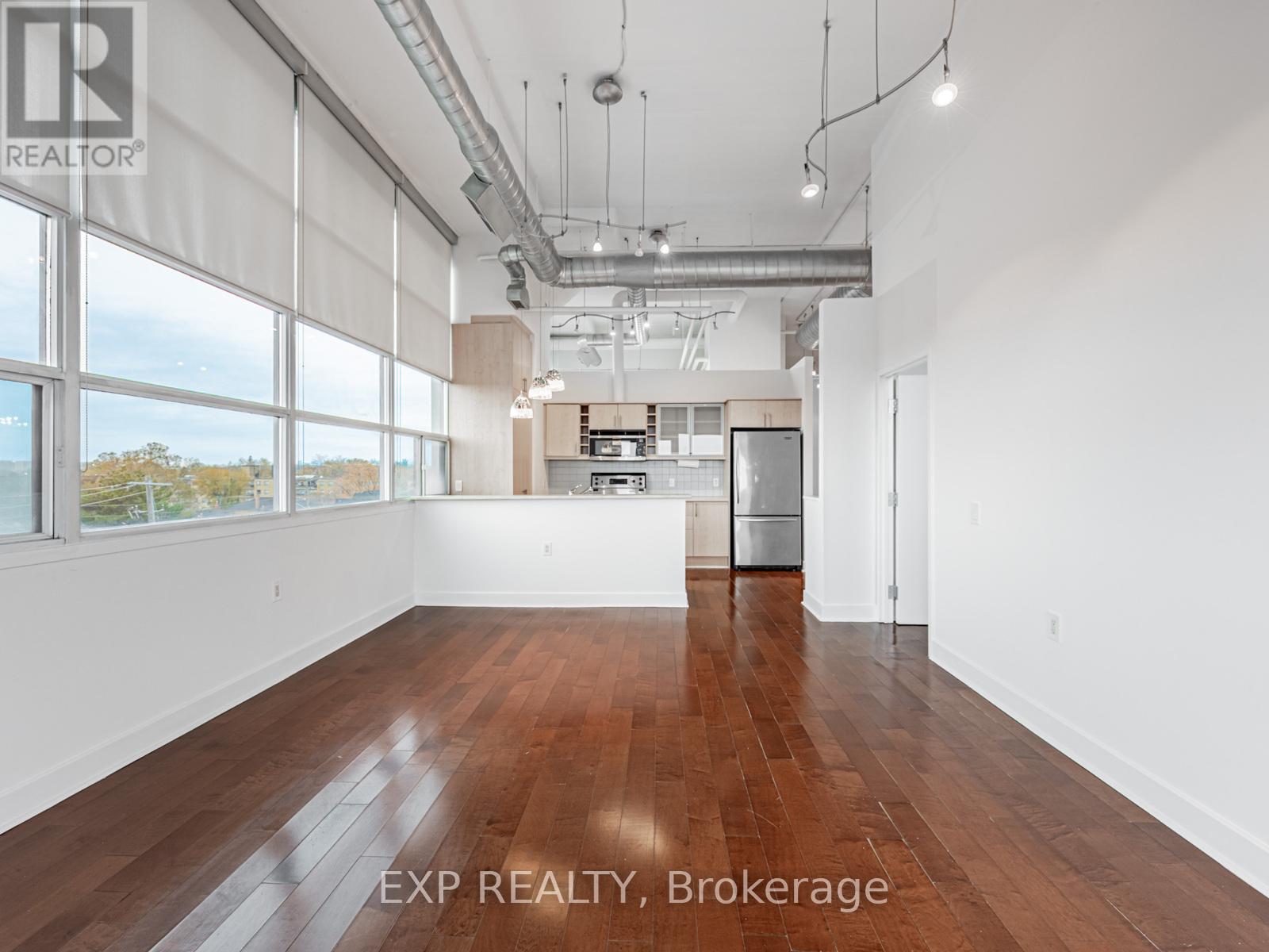 411 - 1001 Roselawn Avenue, Toronto, Ontario  M6B 4M4 - Photo 11 - W12553946