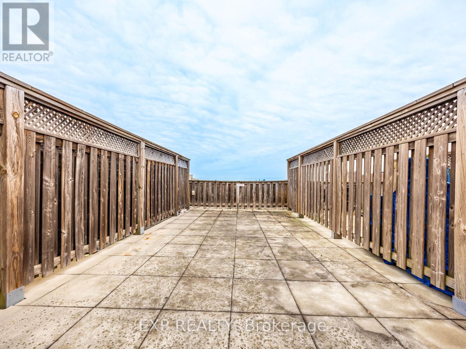 411 - 1001 Roselawn Avenue, Toronto, Ontario  M6B 4M4 - Photo 30 - W12553946