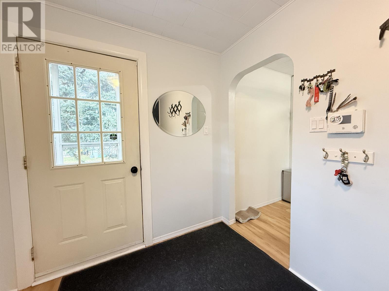 37 Second Ave N, Sioux Lookout, Ontario  P8T 1H2 - Photo 14 - TB253359