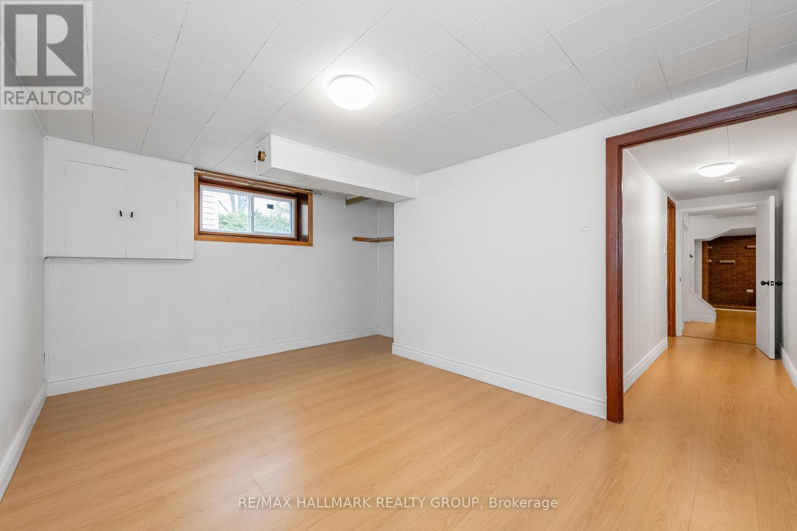 71 Viewmount Drive, Ottawa, Ontario  K2G 3B9 - Photo 40 - X12553956