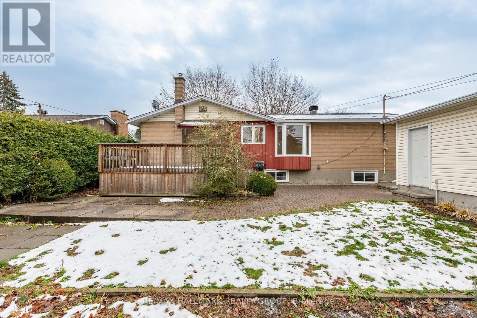 71 Viewmount Drive, Ottawa, Ontario  K2G 3B9 - Photo 49 - X12553956